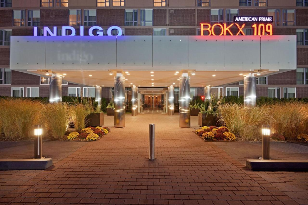 Hotel Indigo Boston - Newton Riverside Exterior photo